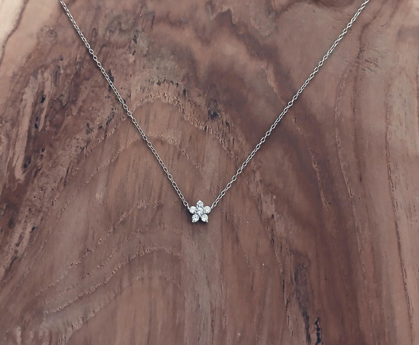 Collier étoile
